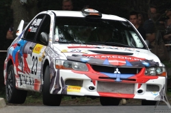 201107100100.jpg
