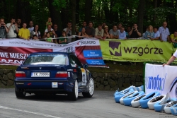 201207080071.jpg