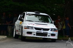 201207080080.jpg