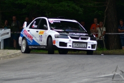 201207080098.jpg