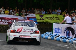 201207080108.jpg