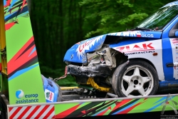 201207080169.jpg