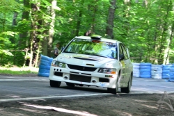201207080183.jpg