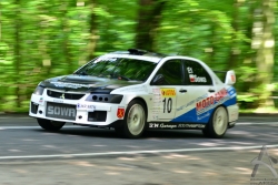 201207080185.jpg