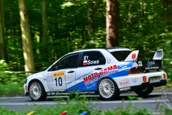 201207080186.jpg