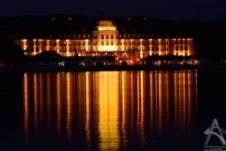 201209110018.JPG